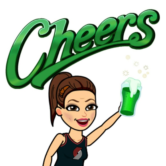 Meet your Posher, Carol🦋 Lynne🦋 - Picture 1 of 6